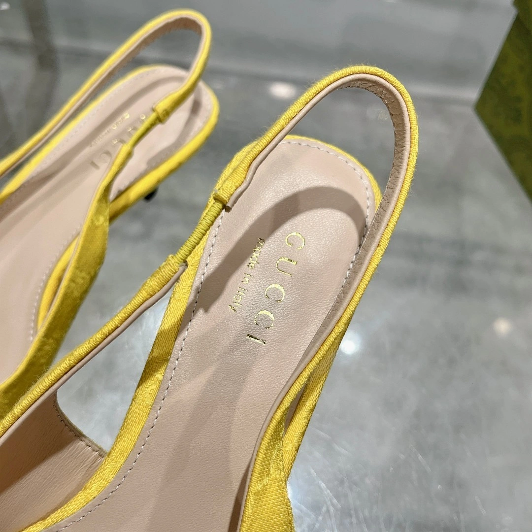 COCO-- 6u33i 782627 2UZO0 8542 Heel height：4.5CM item:D-X555L2530